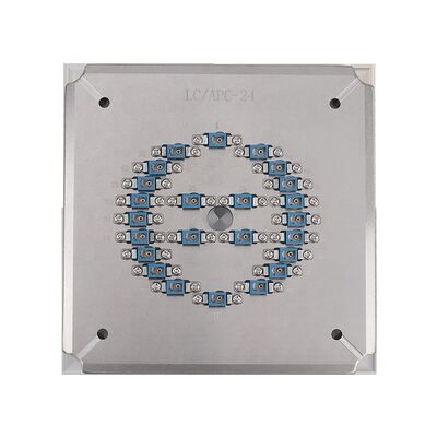 高品質の磨いた端面と3Dデータ LC APC 硬化ステンレス鋼構造の光ファイバー磨き装置