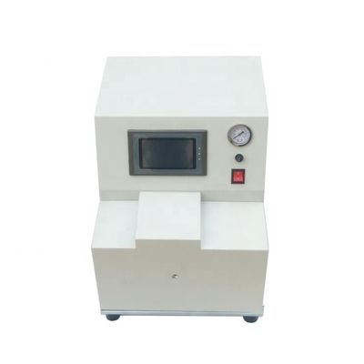 除去機械を切る2/3mmの光ケーブル