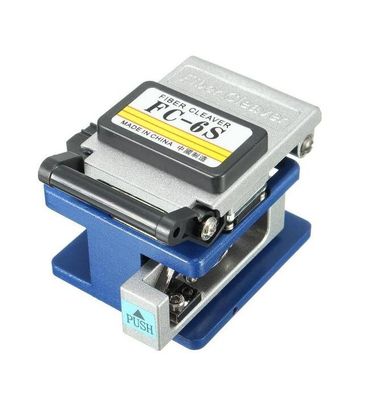 Fttx 0.35kgの光ファイバケーブルは光ファイバーのカッターの接続用具に用具を使う