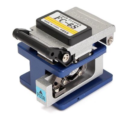 Fttx 0.35kgの光ファイバケーブルは光ファイバーのカッターの接続用具に用具を使う