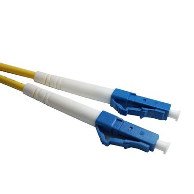 LC UPC SMの繊維光学のパッチ・コード ネットワークは0.9mm/2.0mm/3.0mmのよいExchangeabilityをケーブルで通信する
