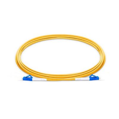 LC UPC SMの繊維光学のパッチ・コード ネットワークは0.9mm/2.0mm/3.0mmのよいExchangeabilityをケーブルで通信する
